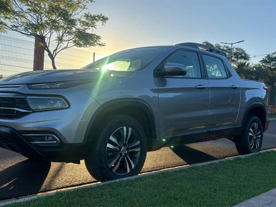 FIAT TORO 1.3 TURBO 270 FLEX FREEDOM AT6 FIAT TORO 1.3 TURBO 270 FLEX FREEDOM AT6